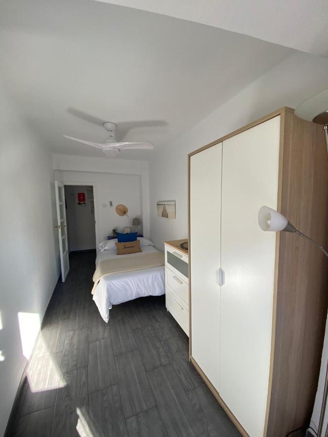 Malvarrosa, Cabanal, Wifi Free. Ca' Micaela. Appartement