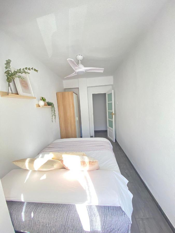 Malvarrosa, Cabanal, Wifi Free. Ca' Micaela. Appartement