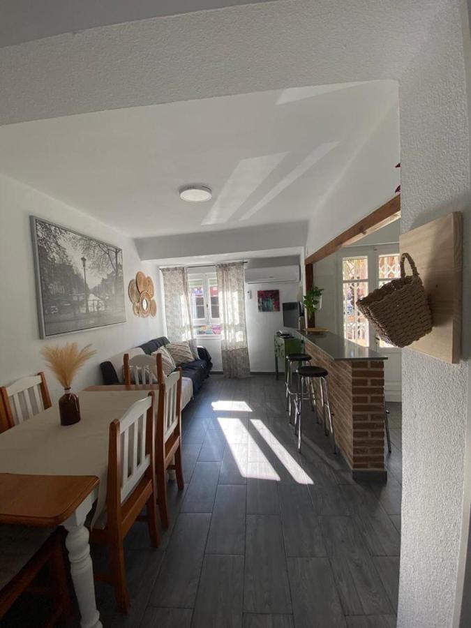 Malvarrosa, Cabanal, Wifi Free. Ca' Micaela. Appartamento *